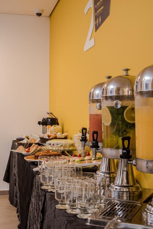 Nobile Hotel Γκουαρούχα Εξωτερικό φωτογραφία
