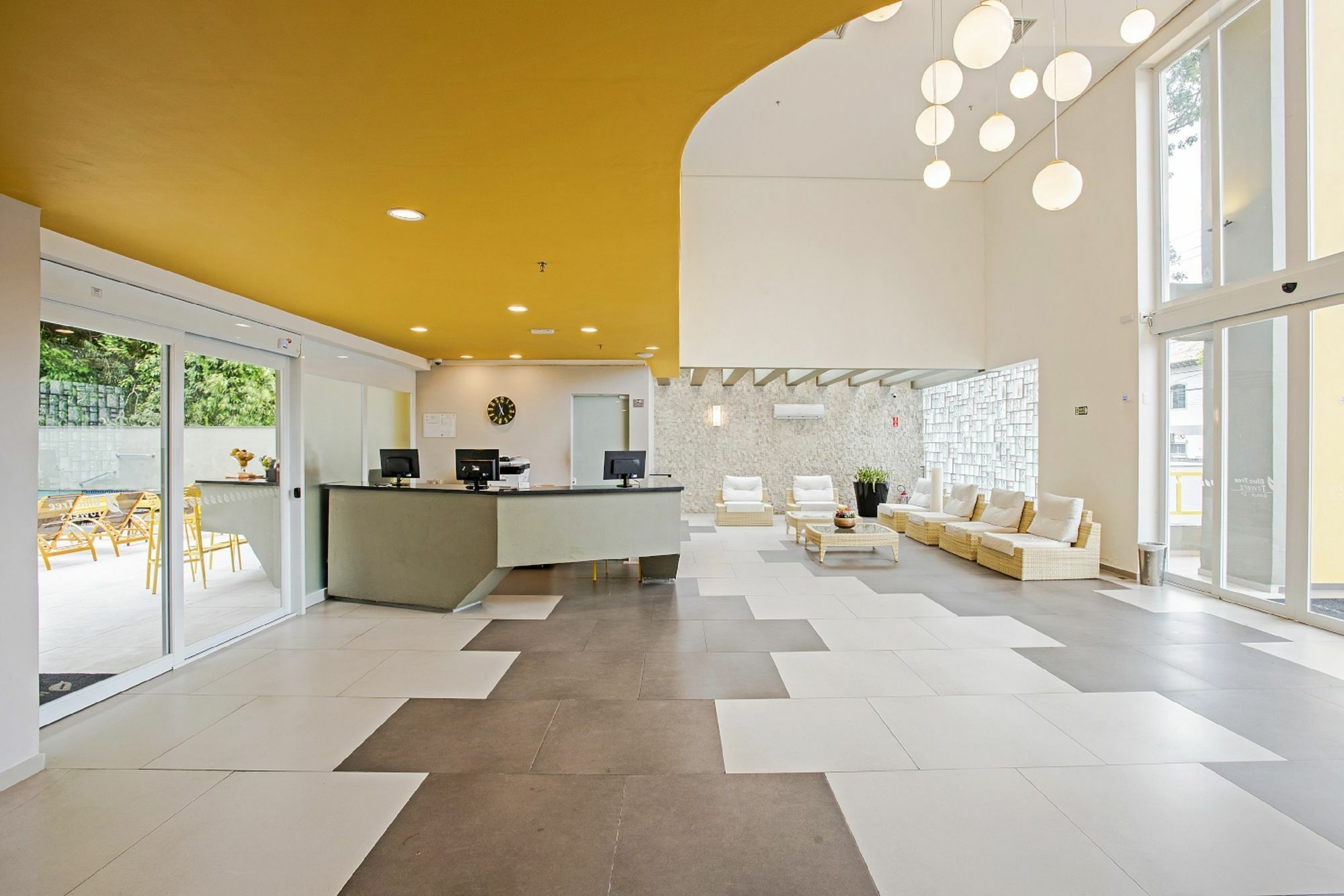 Nobile Hotel Γκουαρούχα Εξωτερικό φωτογραφία